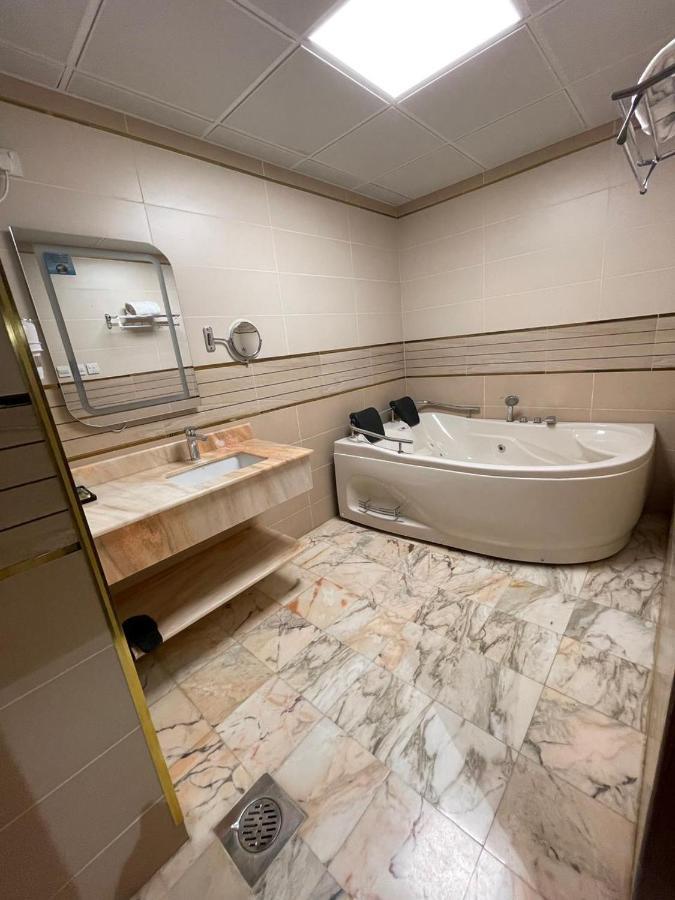 Fribion Apathotel Muhayil Εξωτερικό φωτογραφία