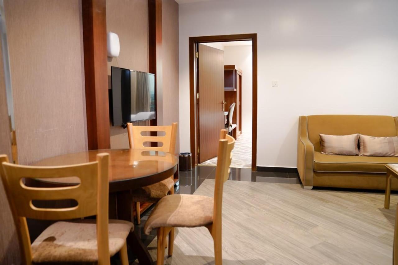 Fribion Apathotel Muhayil Εξωτερικό φωτογραφία
